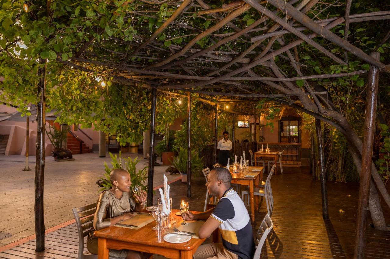 Sedia Hotel Maun Exterior foto